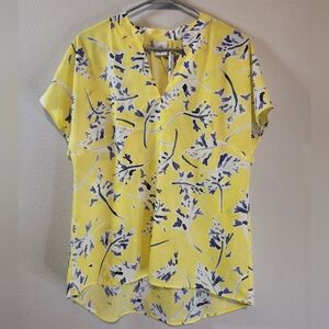 Cabi Women's Stevie Sunny Days Yellow Floral Blouse Size Medium Brand New!